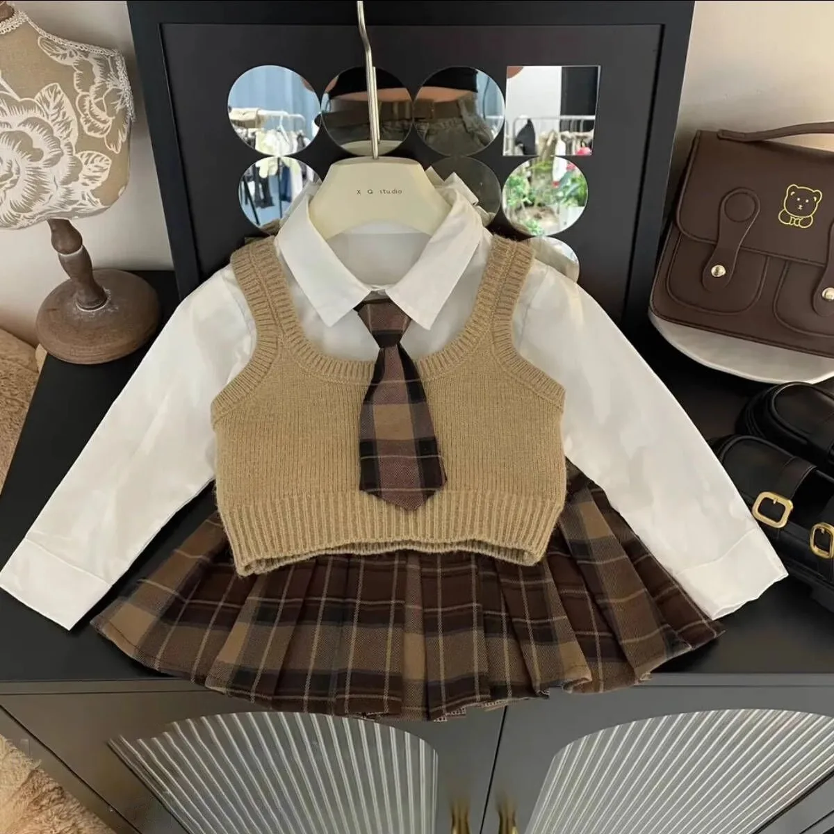 الفتيات ربيع الخريف الحلو والتوابل نمط الكلية نمط قميص محبوك سترة منقوشة مطوي تنورة نصف تنورة ثلاث قطع مجموعة #2