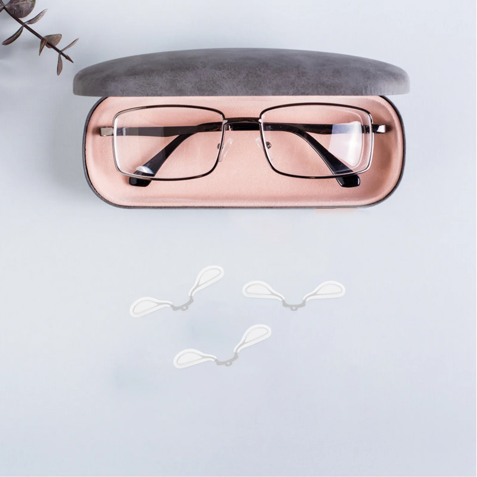 

4Pcs Silicone Integrated Nose Pads for Glasses Saddle Shape Comfortable Fit Anti-Slip Nose Grip Eyewear Accessories Kids