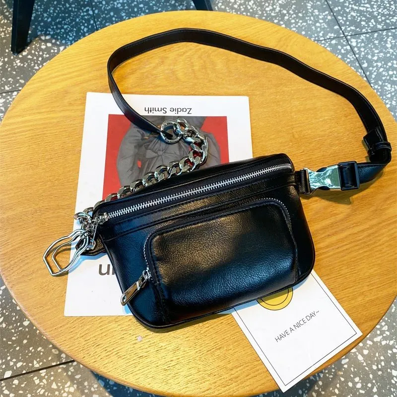 

Retro Chain Black Shoulder Bag Women Leather Texture Large Capacity Crossbody Bag Ladies Fashion Harajuku Style Simple Chest Bag
