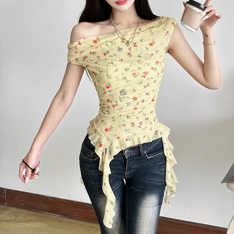 

European and American style 2025 summer new women's clothing pure desire fresh floral cut waist ruffle hem one shoulder top