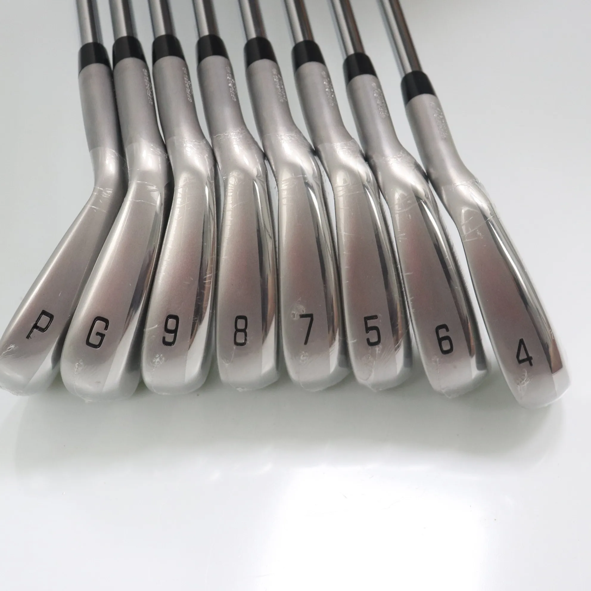 

Men's Golf Clubs silver 921 Golf Irons 7pcs 4-9P R/S/SR Flex Steel/Graphite Shaft With Head Covers
