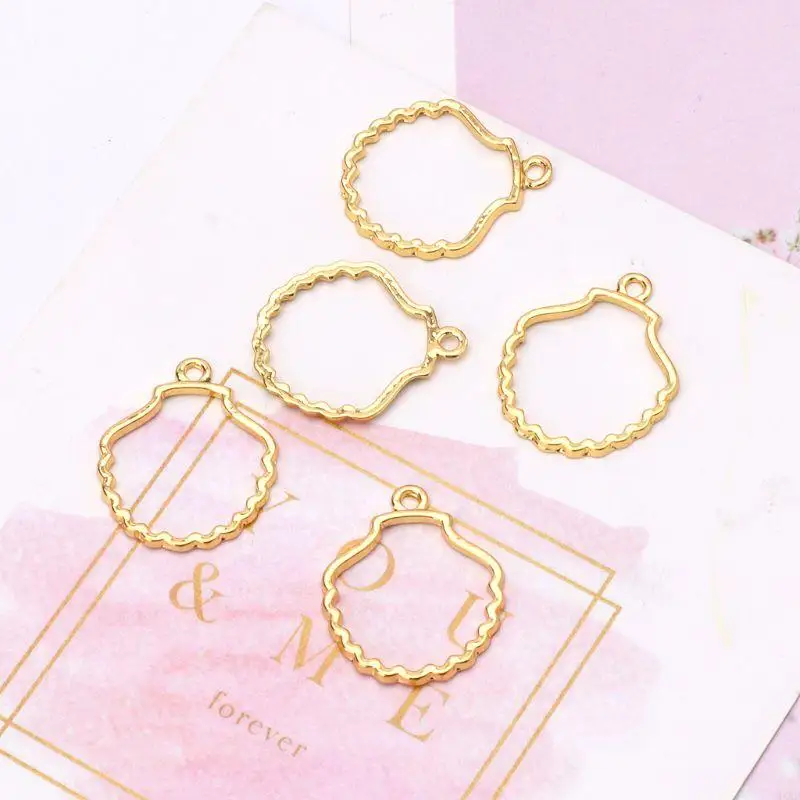 

MXMF 5Pcs Hollow Mold Pendants Gold for Shell Linking Ring Connector DIY Crafts Earri