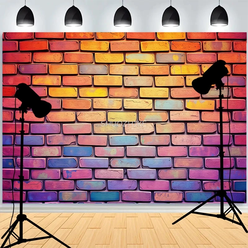 Абстрактная неоновая Радуга окрашенная кирпичная стена фон поврежденная деревенская текстура яркие граффити гранж фотография декорации