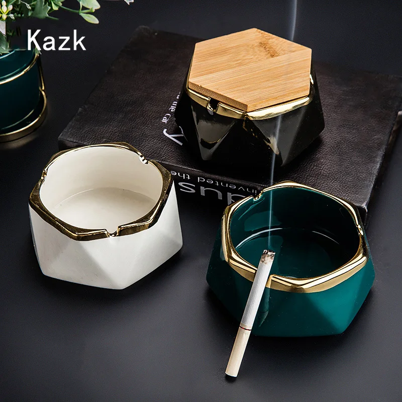 Nordic Golden Stroke Ceramic Ashtray with Wooden Lid Home Office Decor Desktop Ash Tray Living Room Decoration Portable Ashtray