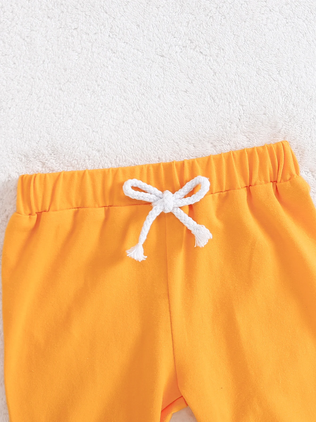 3-teiliges Frühlings-Herbst-Set für Baby-Jungen mit LKW- und Bärenmotiv, Langarm-Strampler + Hose + Mütze, Niedlicher Stil, für Alltag/Fotoshooting – Detail 6