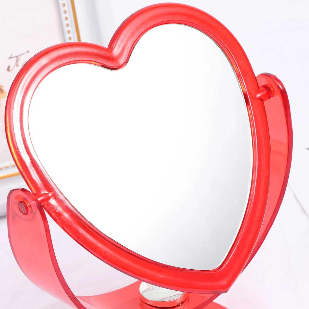 กระจกแต่งหน้าแบบตั้งโต๊ะ อะคริลิคสีแดง รูปหัวใจ กระจกสองด้าน สำหรับใช้ในบ้าน ร้านค้า ความคมชัดสูง น้ำหนักเบา ป้องกันการแตก