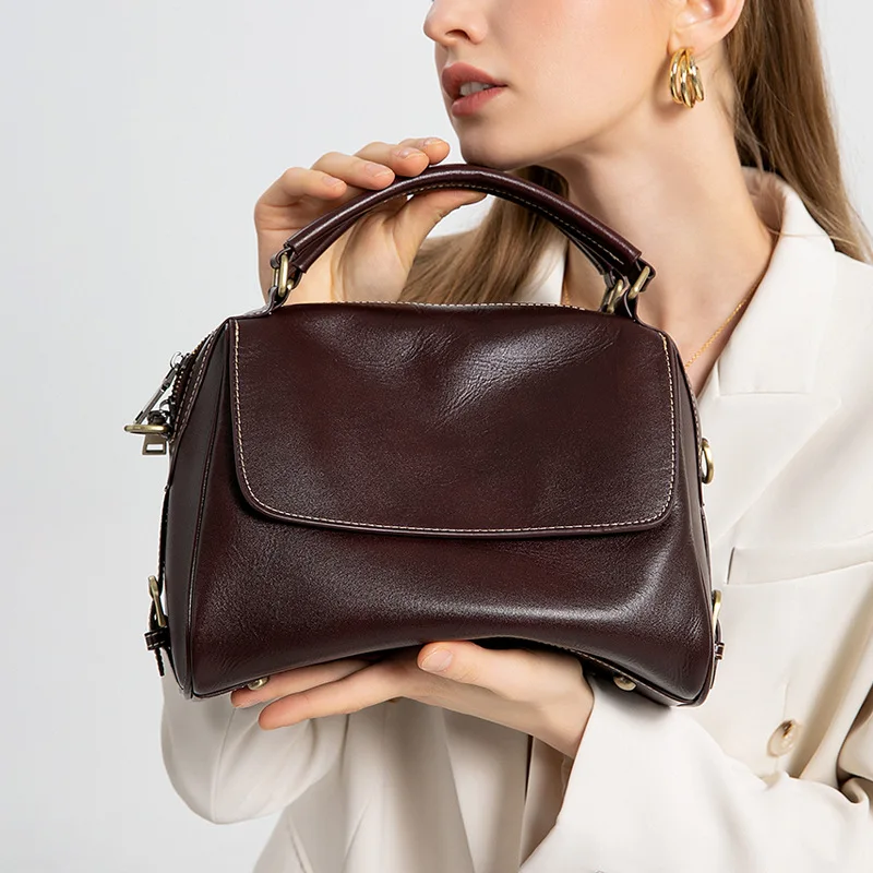 

Vintage Genuine Leather Women's Handbag, Large Capacity Top Grain Cowhide Crossbody Bag, Retro Satchel with Adjustable Strap