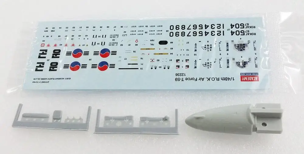 아카데미 12236 1/48 ROK 공군 T-59 MK.67 전투기 모델 키트