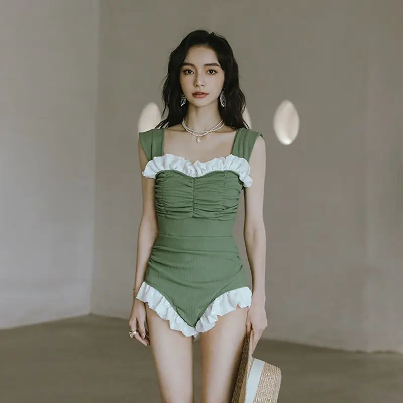 Women's Modest One Piece Swimsuit 2026 Trendy Tummy Control Bathing Suit Vintage Full Coverage Summer Beachwear