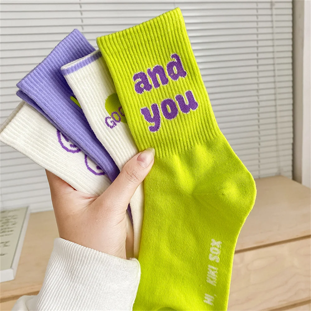 New Women Socks Korean Style Color Letter Fashion Sports Socks For Girls Breathable Middle Tube Casual Female Crew Socks Funny