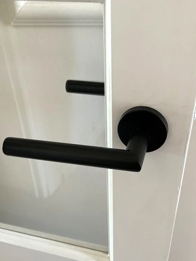 1 قطعة مقبض الباب 304 نحى مواسير الصلب غير القابل للصدأ جوفاء رذاذ الطلاء متجمد الأسود غطاء دائري سبليت الزاوية اليمنى مقبض الباب #5