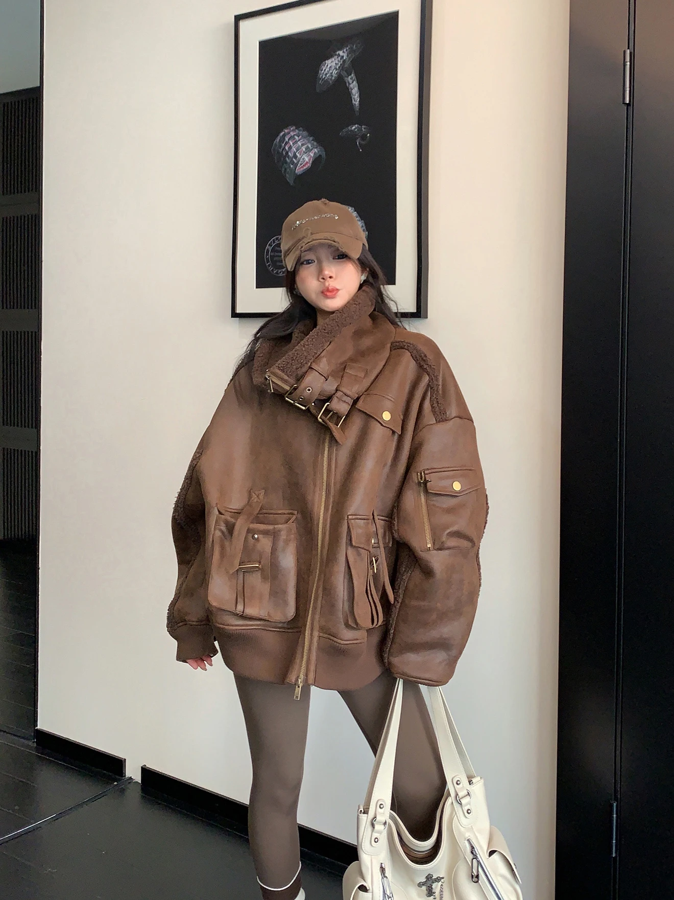 

Street Sle Women's Biker Jaet Suede Fur Lined Heavyweight Leather And Cotton Coat Loose Fit Zipper Closure Long Sve