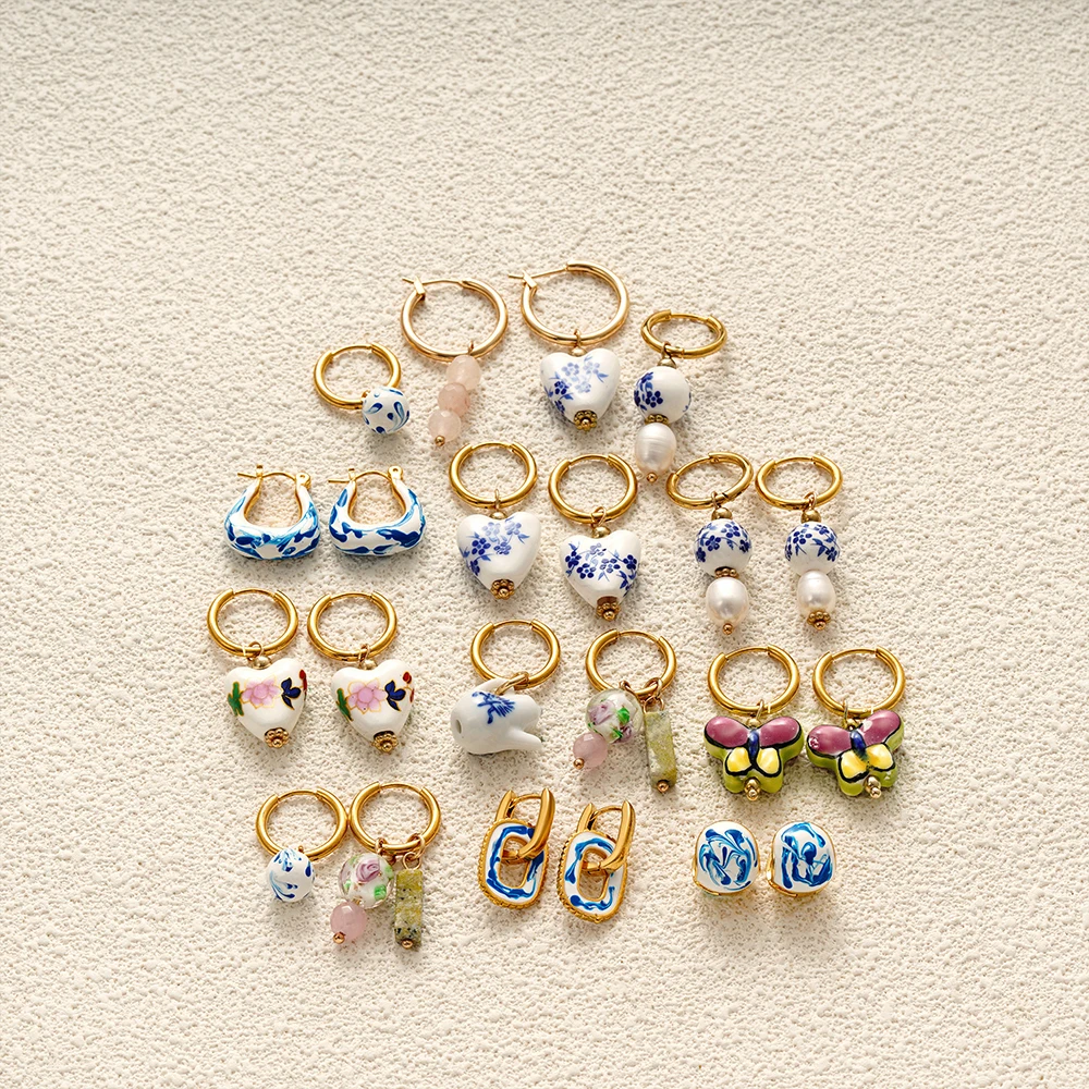 Fashion Blue and White Porcelain Heart Pendant Pearl Dangle Earrings for Women Creative Oil Drop Enamel Ear Hoops Huggie Jewelry
