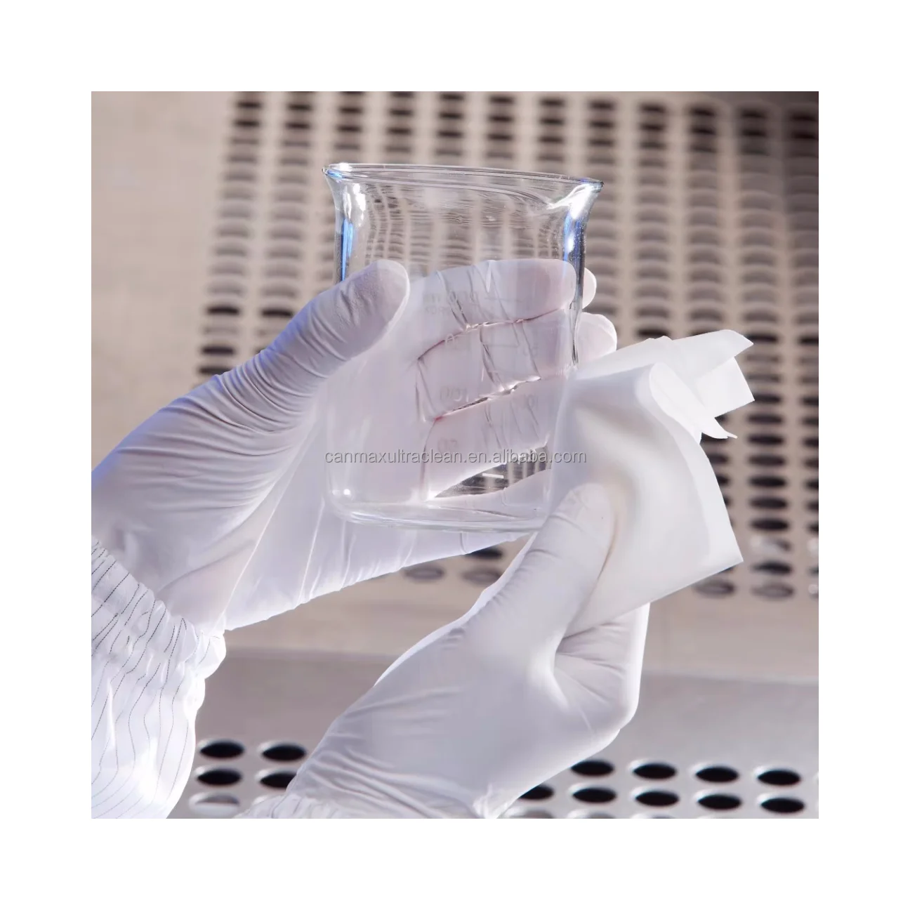 

2PCS China Supplier High Density 9X9 Inch Microfiber Cleanroom Wipers Non-Dust Wiping Solution Industrial Use Cleaning Camera Le