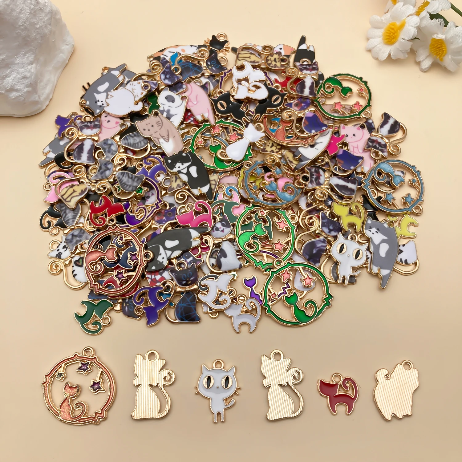 20/50/100pcs Enamel Charms Random Mixed Cat Alloy Pendants,Suitable For Diy Necklace,Earring,Jewelry Making Fashion Accessories image 3