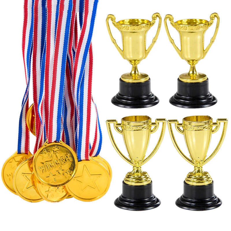 

10pc Gold Silver Bronze Prizes Children Plastic Trophy Toy For Kids Competition Reward Prize Party Favors Outdoor Games Souvenir