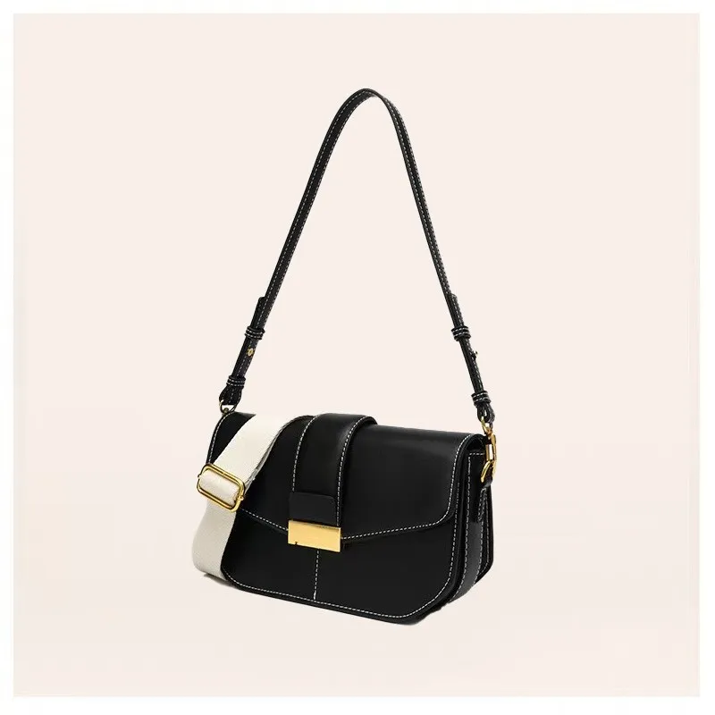 

Women's bag Luxury Designer 2025 New Product Black Simple and Versatile Flip Shoulder Bag Crossboby Small Square Bags for Woman