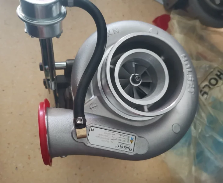 Piezas del excavador del turbocompresor 6745-81-8230 de TLF PC300-8 PC350-8