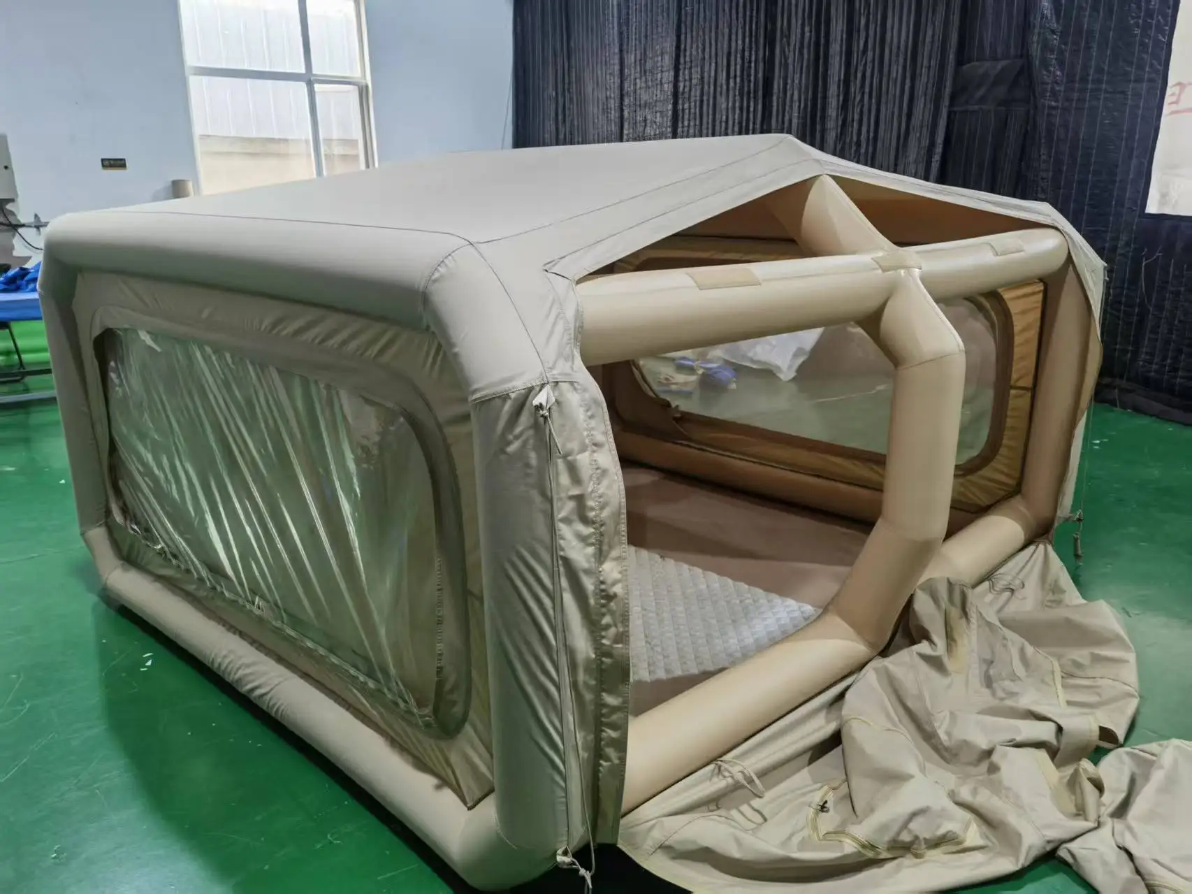 خيمة تخييم فاخرة مقاومة للرياح ومقاومة للماء من مادة PVC قابلة للنفخ في الهواء الطلق مصنوعة من قماش أكسفورد، وهي كبسولات فضائية #6