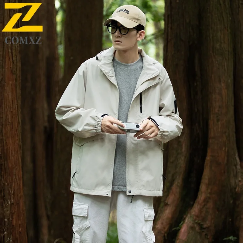

COMXZ Male Jacket 2025 Classics Hooded Outdoor Photography Windproof Thin Coat Trendy Camping Lightweight Autumn Arc Jacket