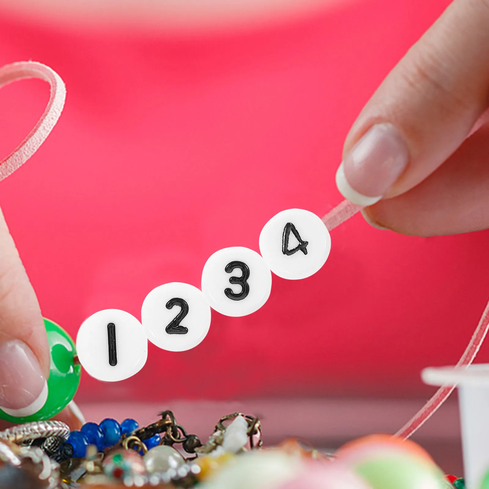 

1000 Pcs Acrylic Digital Beads Keychain Accessories DIY Jewelry Bracelets Number Necklace