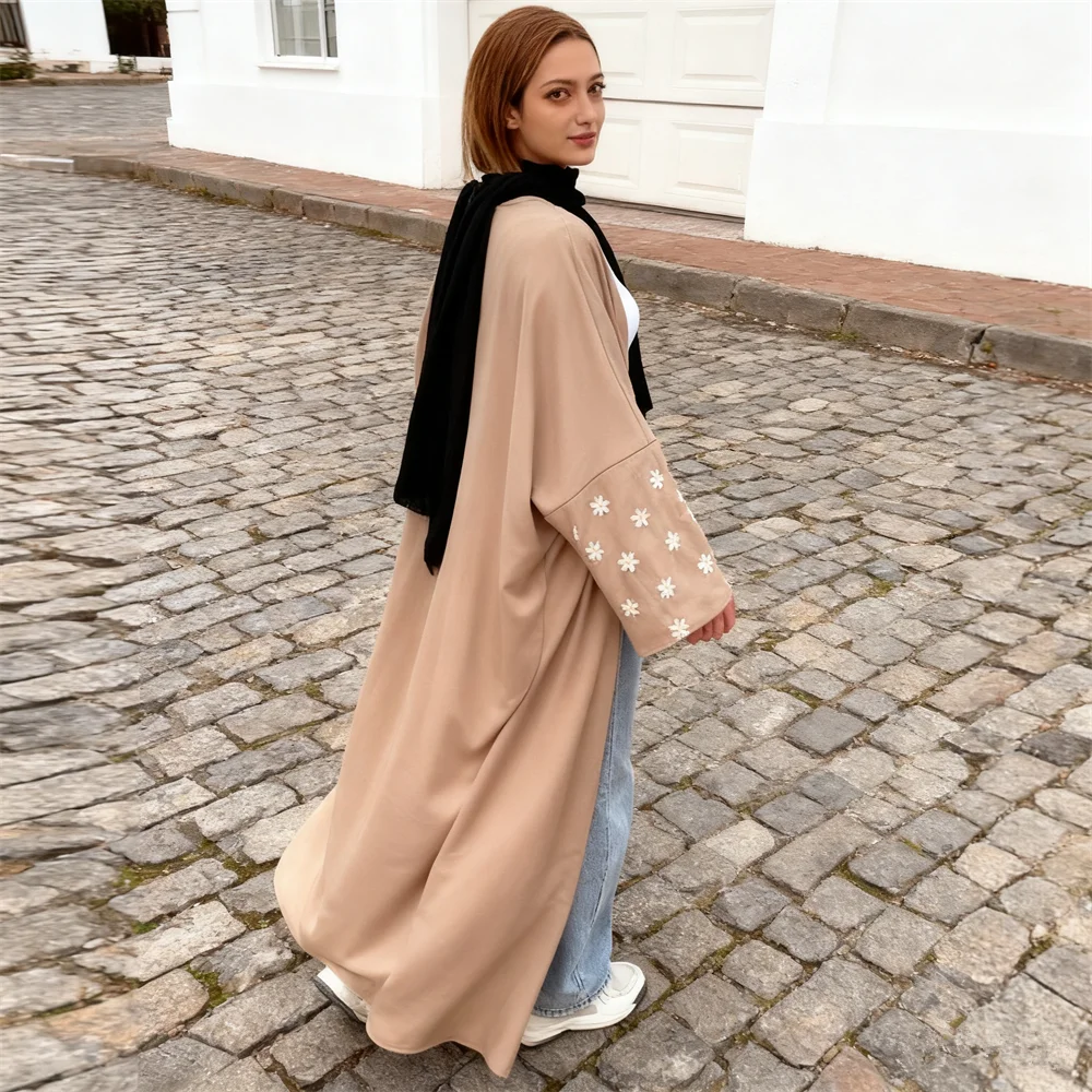 

Modest Dresses Muslim Embroidery Kimono Cardigan Eid Kebaya Kaftan Turkey Robe Caftan Marocain Femme Islam Jalabiya Ramadan Gown