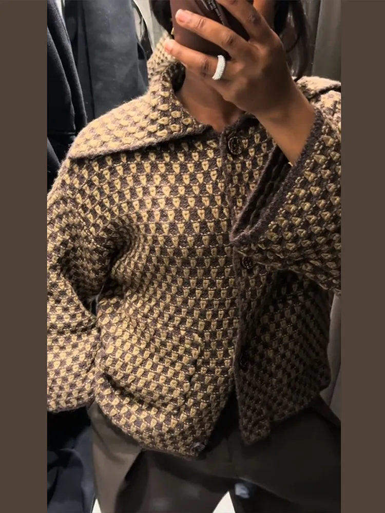 

2026 весенний винтажный клетчатый вязаный кардиган с лацканами, женский свободный однобортный теплый свитер с карманами, женский универсальный трикотаж