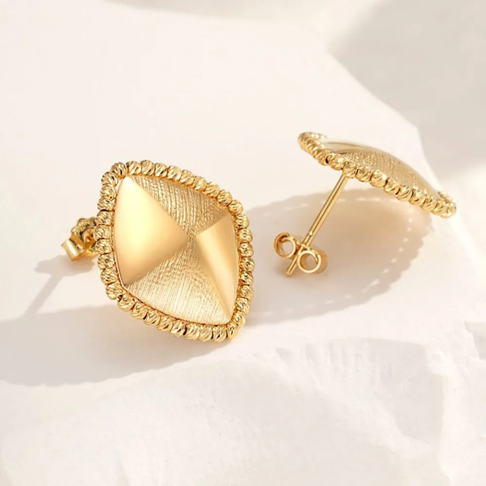 Anting-anting Rhomboid murni 18K emas kuning hadiah wanita manik-manik ukir keberuntungan 3.3g