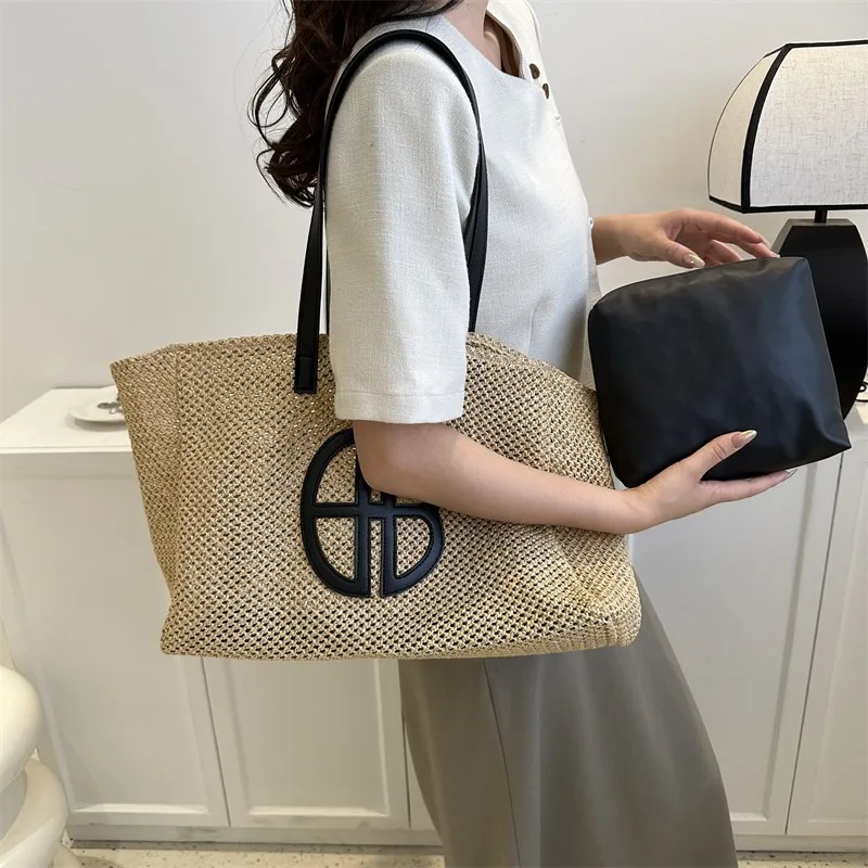 Straw Hollow Out Knitting Tote Bag Large Capacity Handmade Shoulder Handbag Women 2023 Designer Casual Beach Bag Ethnic Style