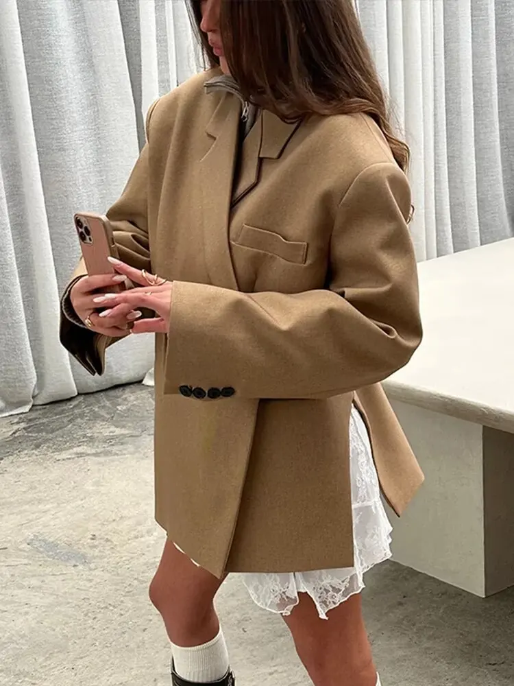 Schicker Oversize-Blazer mit Reverskragen für Damen, lässiger Blazer mit langen Ärmeln und Taschen, High-Street-Pendler-Oberbekleidung