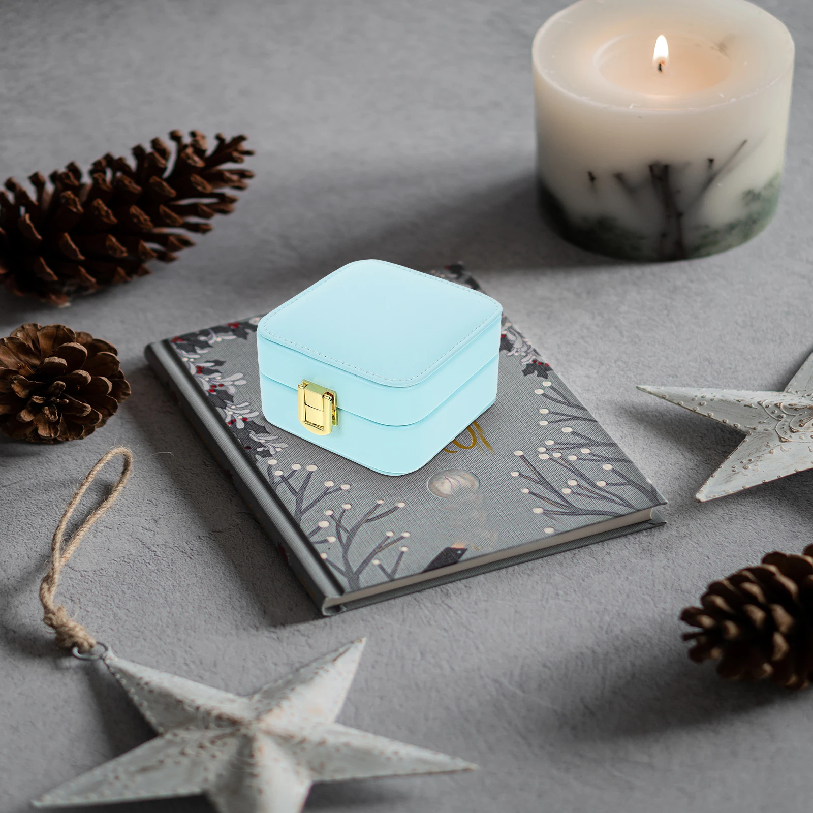 

Portable Jewelry Box for Necklace Bracelet Earrings Rings Storage Small Size Travel Mirror White Color ganizer Case