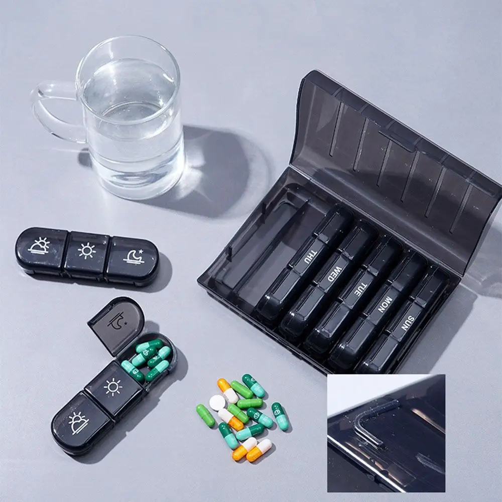 Large Capacity Plastic 7 days Pill Organizer Convenient BPA Free Medicine Organizer 3 Times a Day 21 Grids Daily Pill Box Travel