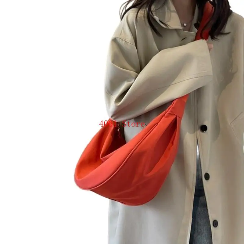 حقيبة صدر أنيقة للنساء حقيبة كتف كاجوال مع حزام قابل للتعديل من النايلون مع سحاب
