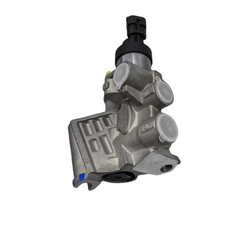 

Construction Engineering Machinery Volvo D6D Diesel Engine Regulating Valve Oil Pump Engine Spare Parts 21103266/0928400670
