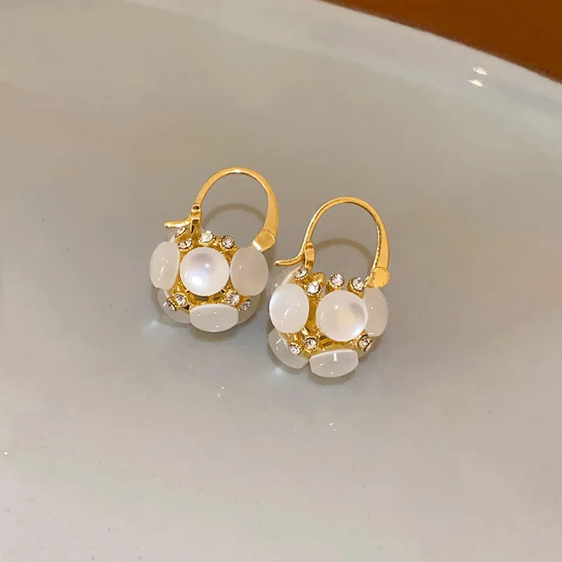 Exquisite Opal Flower Basket Shaped Dangle Earrings Women Elegant Design Micro Zircon Setting Young Girls Party Jewelry QY020