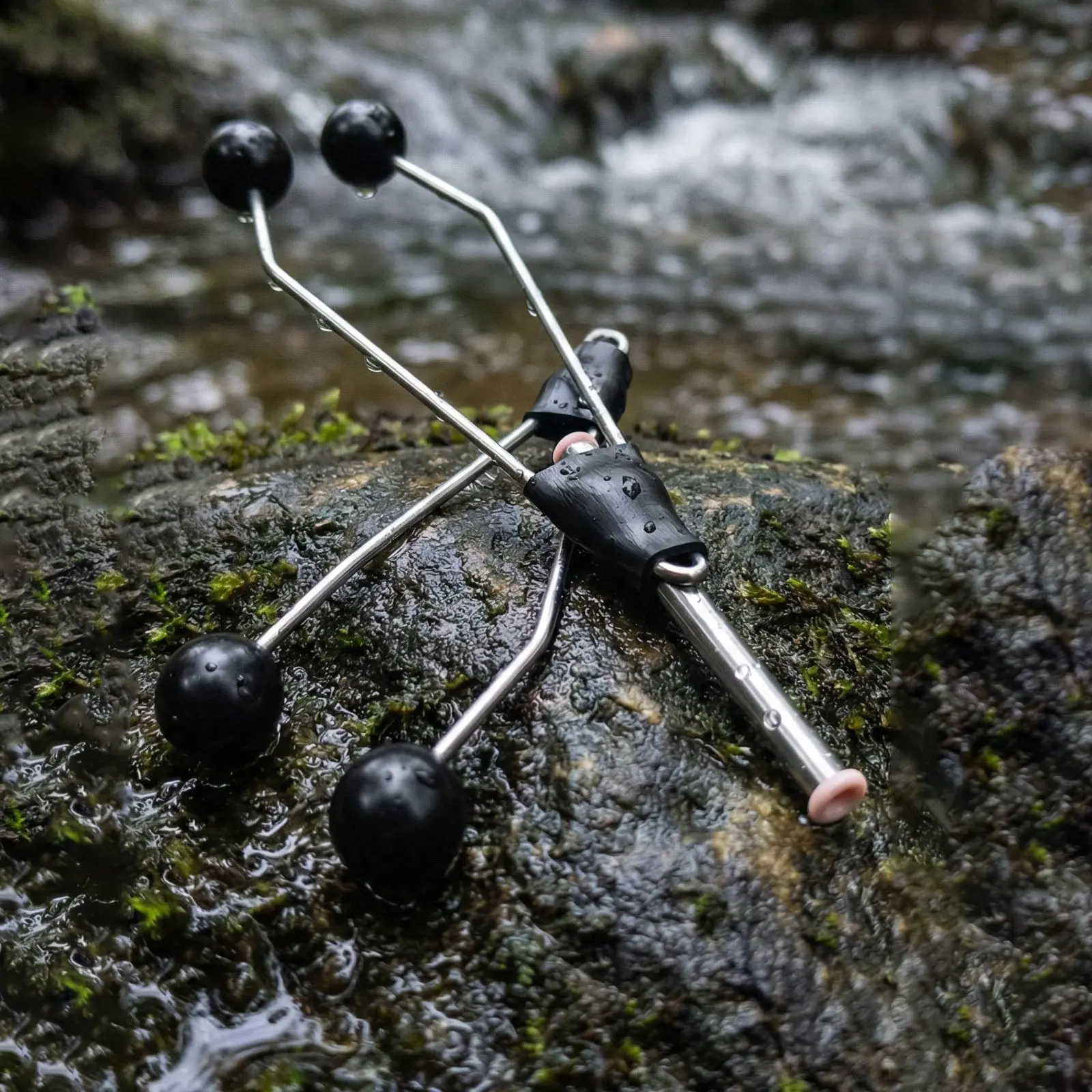 2Pcs Fly Tying Ceramic Tube Bobbin Holder Stainless Steel Threader Tool Lightweight Precise Control for Fly Fishing Supplies
