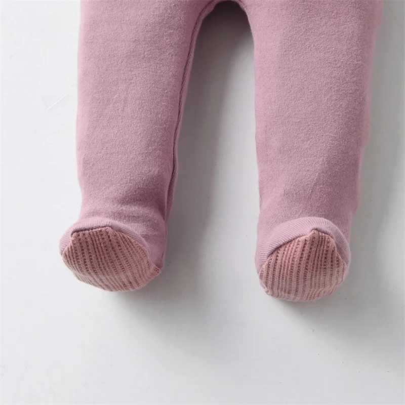 2024 Baby Girl Tight Cotton Footies with Hats Blankets Newborn Rompers with Waffler Pockets Clothes