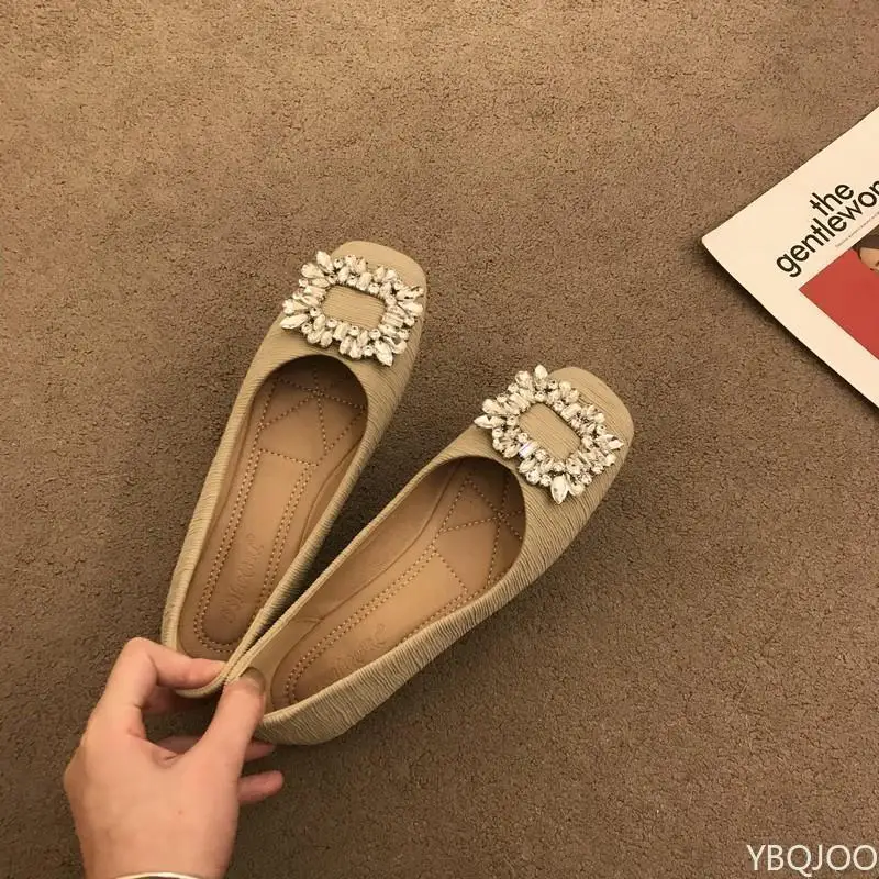 2025 neue große Größe Wohnungen Frauen weiche Sohlen rutschfeste Loafers Schuhe Frauen Slip-on quadratischen Kopf atmungsaktive Mode Schuhe für Frauen