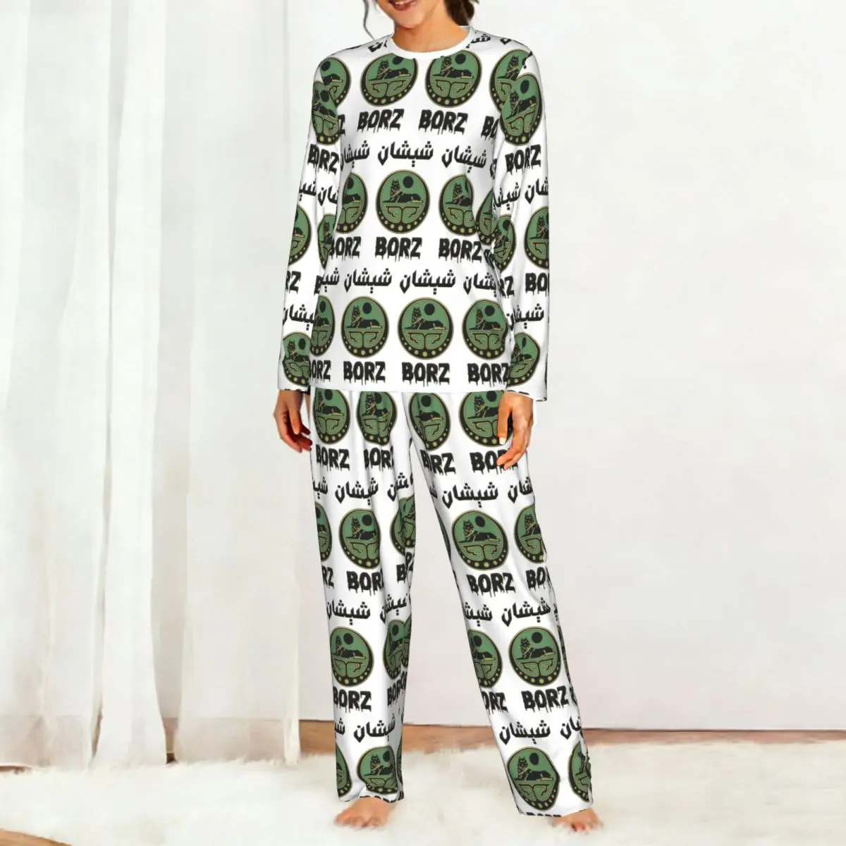 Chechen Wolf Coat Of Arms Ichkeria Chechnya Round Neck Long Sleeve Nightgowns for Sleepshirts Women Soft Pajama Set Long Pants