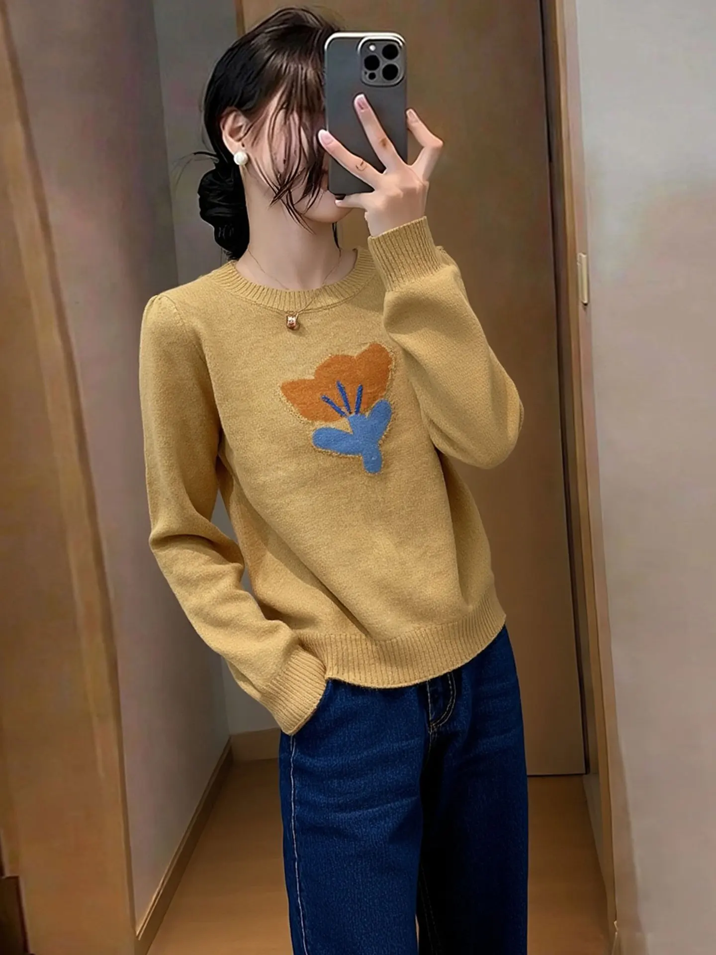 

Модный вязаный свитер с длинными рукавами и круглым вырезом, с цветочным узором, весна 2026, в корейском стиле, для женщин, для повседневной носки