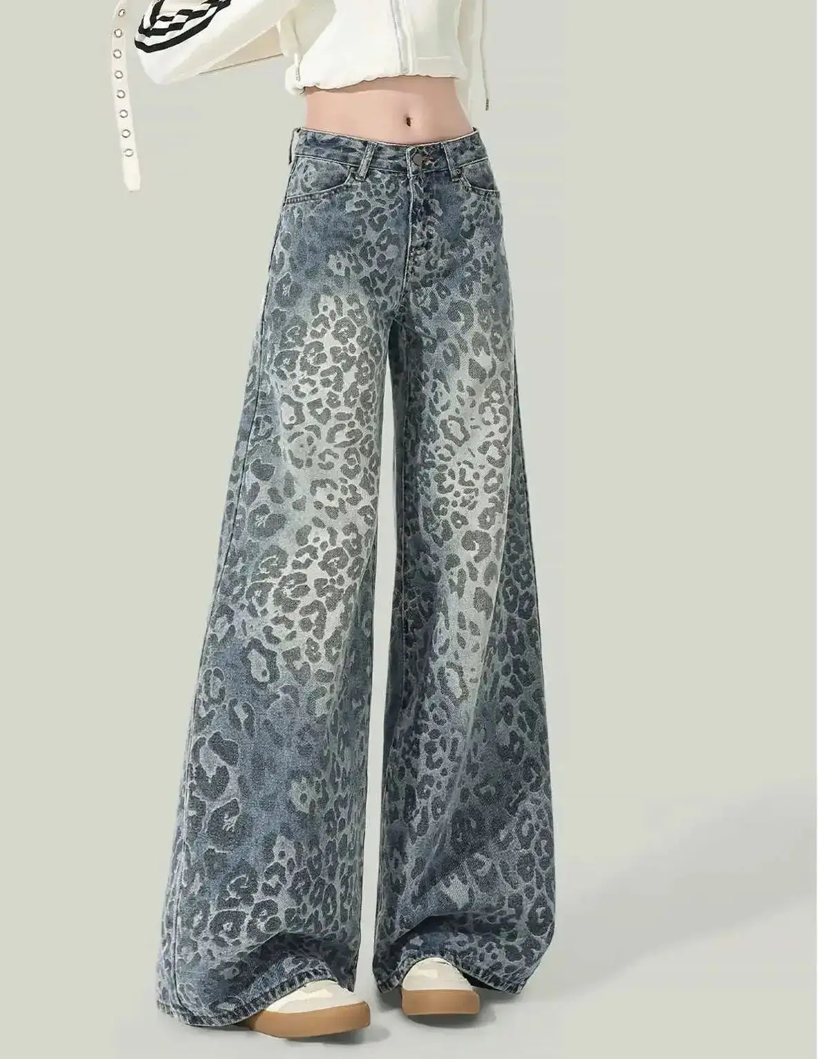 

Джинсы с широкими штанинами в стиле ретро с синим леопардовым принтом, свободные прямые брюки с высокой талией в американском стиле, модные джинсовые брюки с дизайнерским подходом