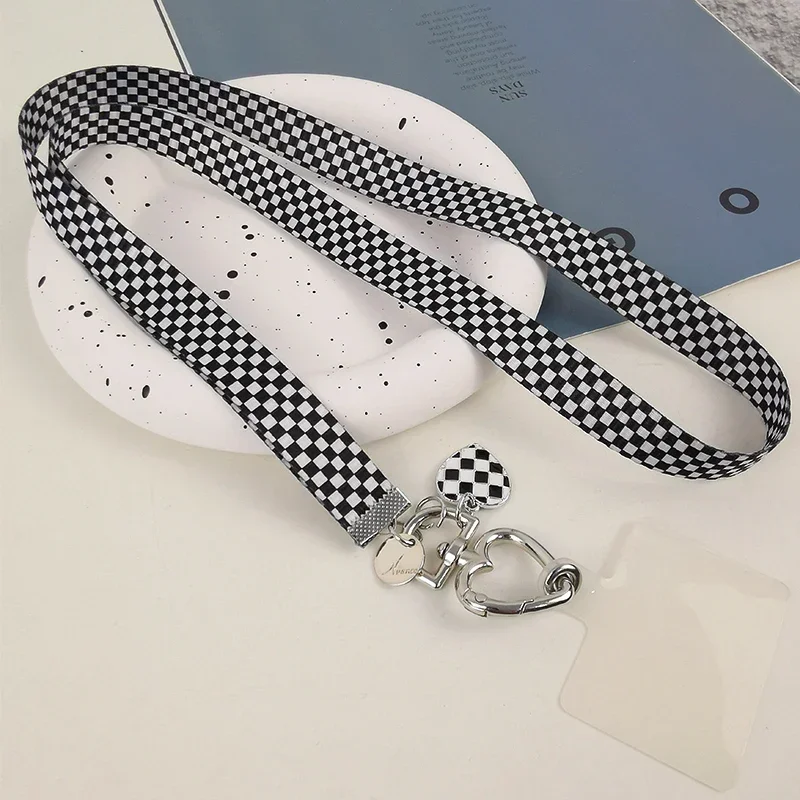 Mobile Phone Lanyard Black and White Checkered Long Diagonal Shoulder Strap Neck Strap Love Buckle Pendant Anti Loss Lanyard