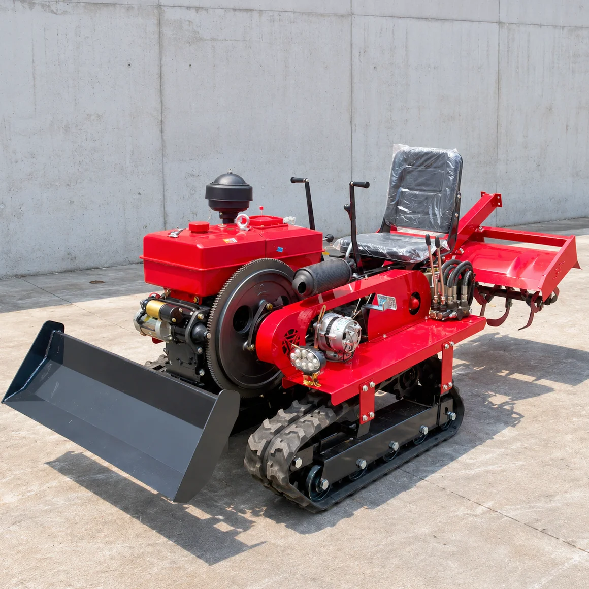25HP Crawler Tractor Rotary Tiller Diesel Engine Agricultural Farm Tractor Crawler Cultivator Farming Machine Customized
