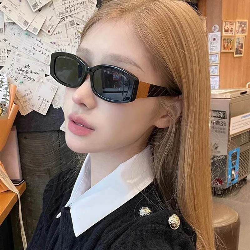 

Women's Ancient Style Sunglasses Retro Ethnic Style Metal Legs High-end Glasses