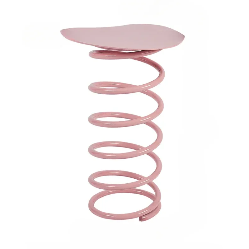 

Приставной столик в среднем стиле. Дизайнерские столы для гостиной. Креативный весенний журнальный столик. Подходит для нескольких сцен.