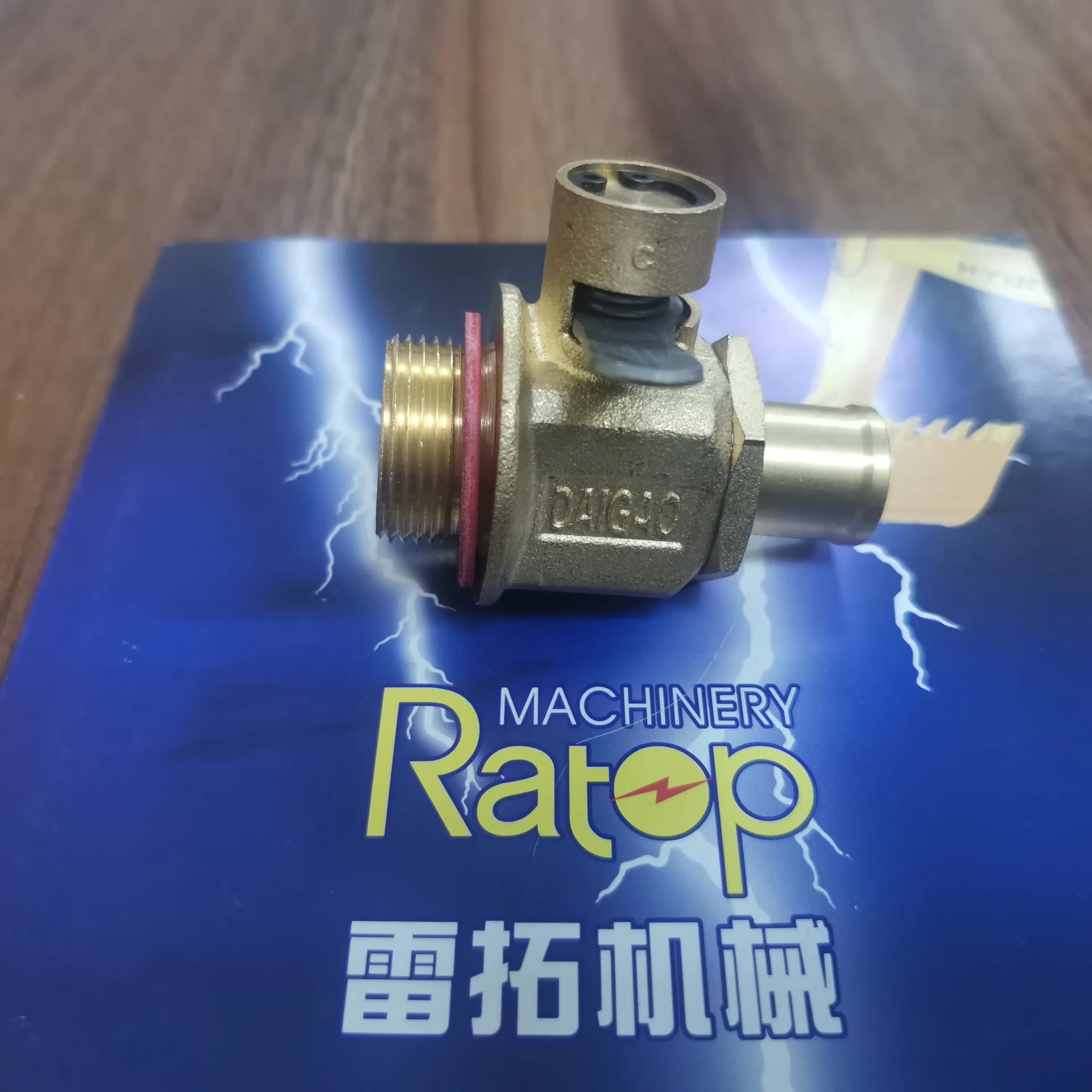 

Аксессуары для экскаватора E320C E320D C6.4 дренажный клапан M24 183-8176