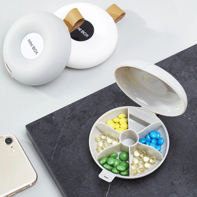 Mini portatile moderno con corda sospesa Mini scomparto anti smarrimento Scatola di immagazzinaggio sigillata a ribaltamento Scatola di immagazzinaggio per medicinali di grande capacità