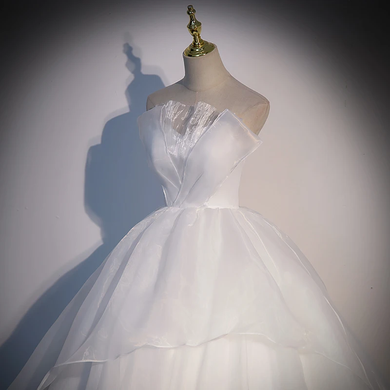 Robes de Quinceanera sans bretelles en tulle, robe de mariée élégante, longueur au sol, mode à plusieurs niveaux, simple, dos nu, nouveau, 2023