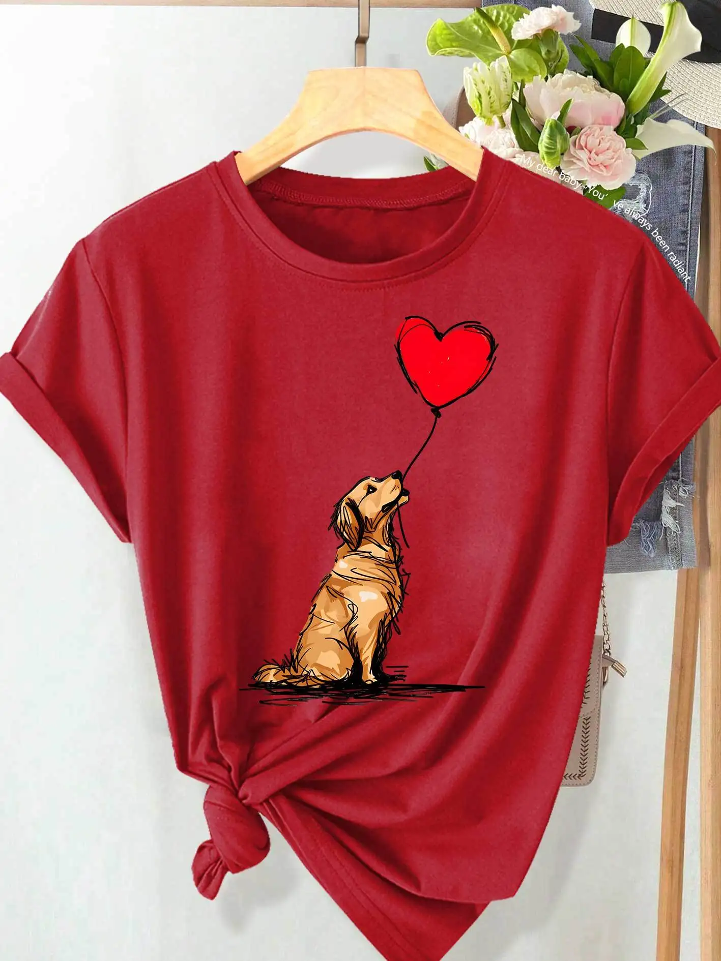 Leisure Vacation T-shirt Hand-painted Golden Retriever Dog Love Balloon Gentle Healing Love Dog Print Women's Round Neck T-shirt