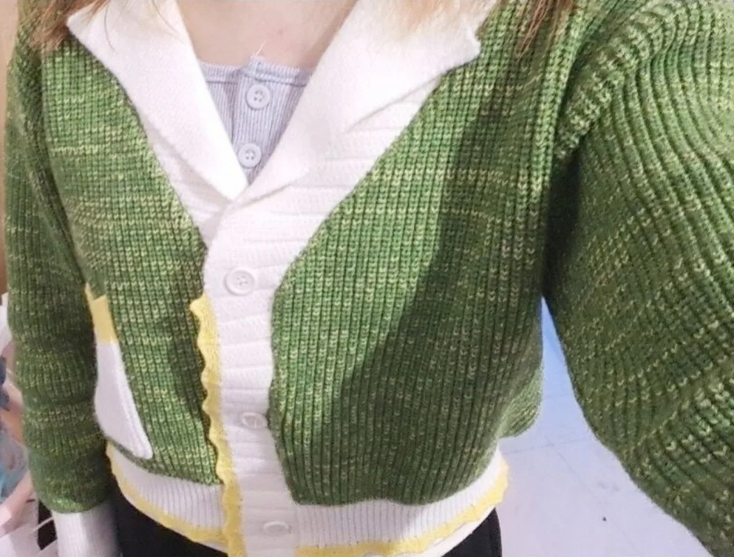 

Korean Fashion Knitted Cardigan Women Green Contrasting Loose Womens Wool Sweater Coat Casual V-neck Short Knitwear
